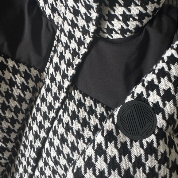 NOIZE Augusta Short Length Puffer XS - Picture 6 of 9